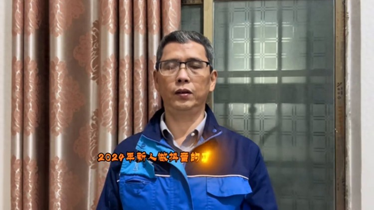 2024年新人做抖音的正确方式是什么首先拍短视频+做直播