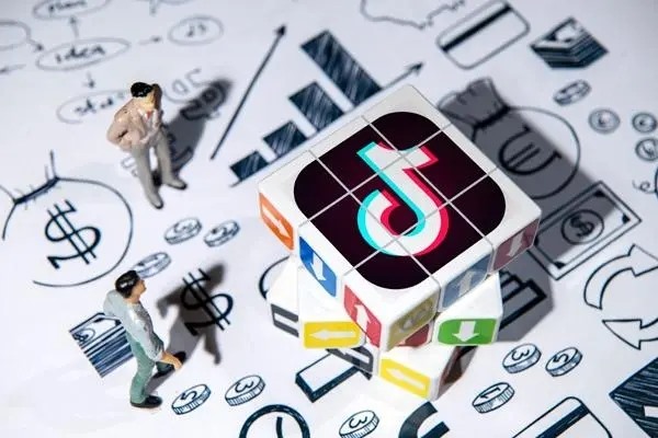 关于我私下卖号被骗，成了大冤种?